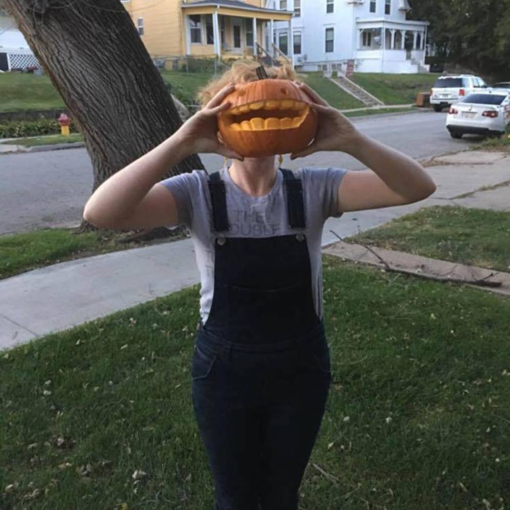 Meet your Posher, Shannon